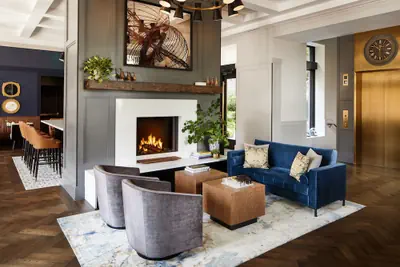 Photo 4 - The Whitney Hotel