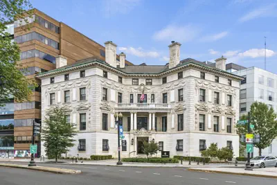 Photo 2 - Placemakr Dupont Circle