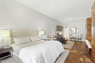 Photo 4 - Hotel Suites at Vanderbilt