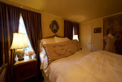 Photo 4 - Sunnyside Bed & Breakfast