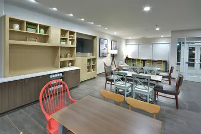Photo 4 - Home2 Suites by Hilton Duncan