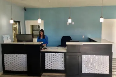 Photo 2 - Days Inn by Wyndham Freeport