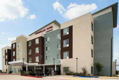 Photo 2 - TownePlace Suites by Marriott Kingsville