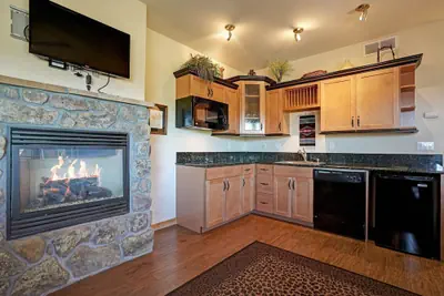 Photo 5 - Mount Meeker 26b 1 Bedroom Condo by RedAwning