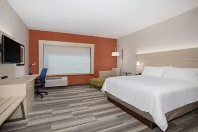 Photo 4 - Holiday Inn Express & Suites Denver Ne - Brighton by IHG