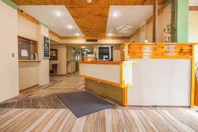 Photo 5 - HomeTown Inn by OYO - Liberal, KS