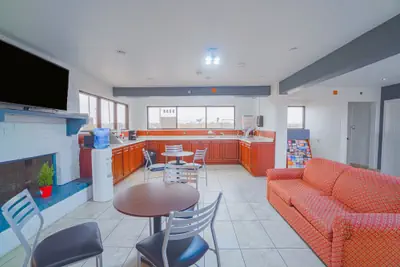 Photo 4 - OYO Hotel Kingsville Hwy 77