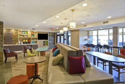 Photo 4 - Home2 Suites by Hilton Warner Robins