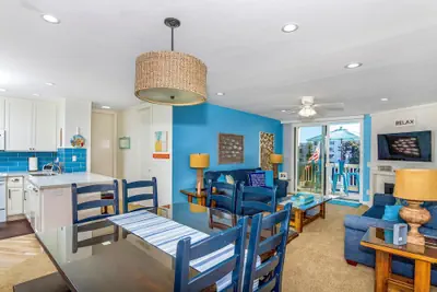 Photo 3 - Sea Breeze Penthouse