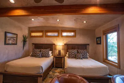 Photo 5 - Cougar Ridge Resort