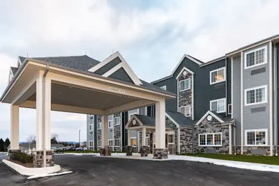 Photo 2 - Microtel Inn & Suites by Wyndham Carlisle