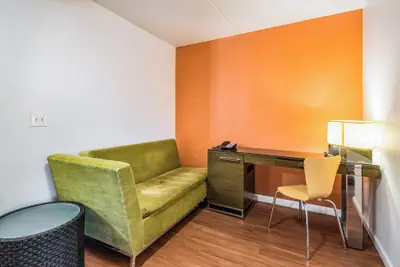 Photo 3 - Motel 6 Tinton Falls, NJ – Neptune