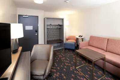 Photo 3 - Holiday Inn Kalamazoo West by IHG