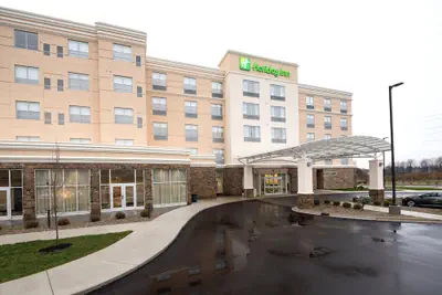 Photo 2 - Holiday Inn Kalamazoo West by IHG