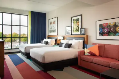 Photo 4 - Hotel Indigo Madison Downtown by IHG