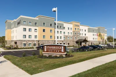 Photo 2 - Staybridge Suites Newark - Fremont by IHG