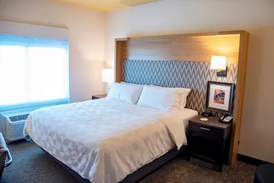 Photo 5 - Holiday Inn & Suites Savannah Airport - Pooler by IHG