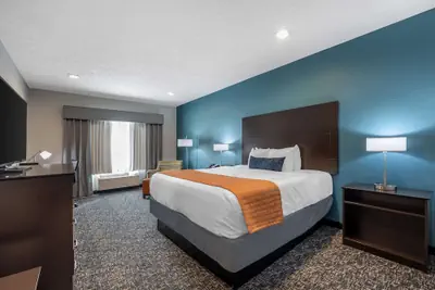 Photo 2 - Best Western Plus Owensboro