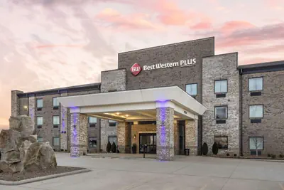 Photo 2 - Best Western Plus Owensboro