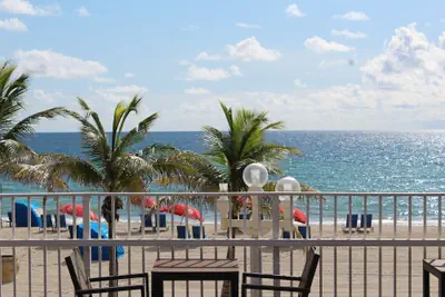Photo 2 - Golden Sand Oceanfront
