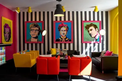 Photo 5 - The Fox Hotel