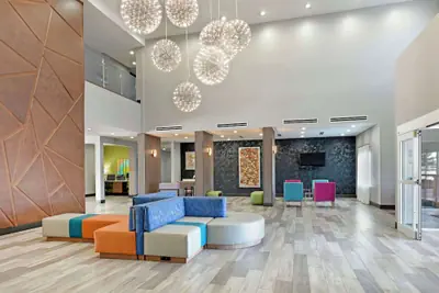 Photo 2 - Best Western Plus Medical Center