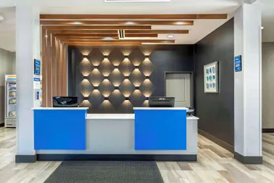 Photo 4 - Best Western Plus Medical Center