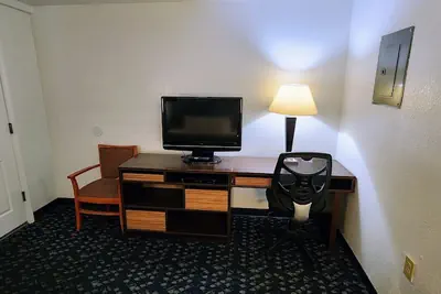 Photo 4 - Hotel Belmont