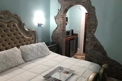 Photo 4 - Haunted Hotel New Orleans