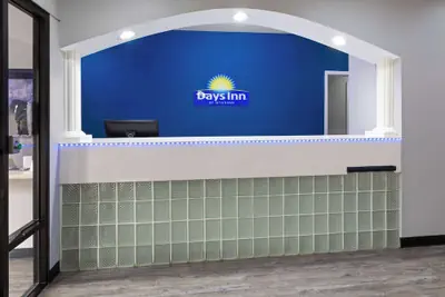 Photo 3 - Days Inn by Wyndham North Little Rock/ Maumelle