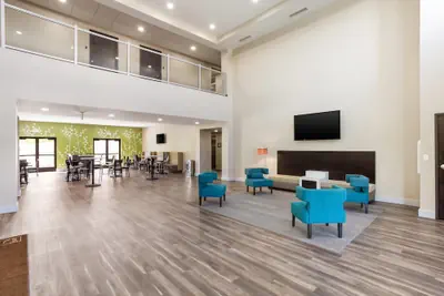 Photo 4 - MainStay Suites Logan Ohio-Hocking Hills