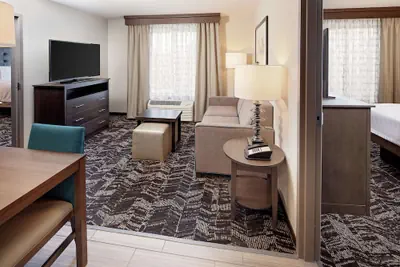 Photo 5 - Homewood Suites by Hilton Ronkonkoma