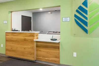 Photo 3 - WoodSpring Suites Lake Jackson