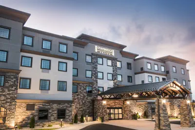 Photo 2 - Staybridge Suites Wisconsin Dells - Lake Delton by IHG