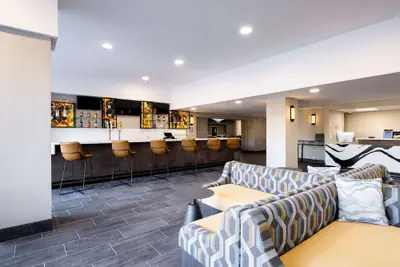 Photo 5 - DoubleTree by Hilton Livermore, CA