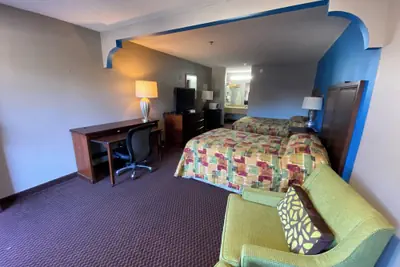 Photo 3 - Magnuson Hotel Marietta