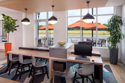 Photo 3 - Hyatt House Charleston / Mount Pleasant