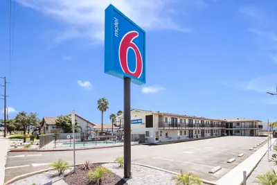 Photo 2 - Motel 6 Moreno Valley - Riverside March Air Base