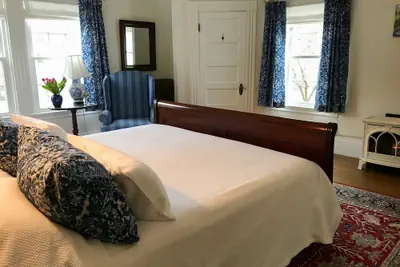 Photo 4 - The Belmont Inn