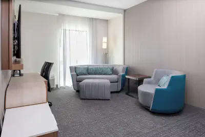 Photo 4 - Courtyard by Marriott Indianapolis West - Speedway