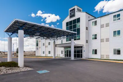 Photo 2 - Red Lion Inn & Suites Butte