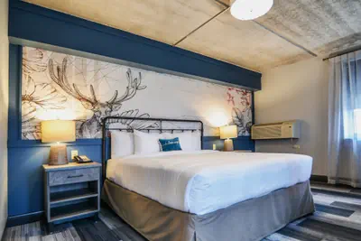 Photo 4 - The Stella Hotel & Ballroom