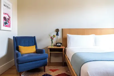 Photo 3 - Hotel Kinsley