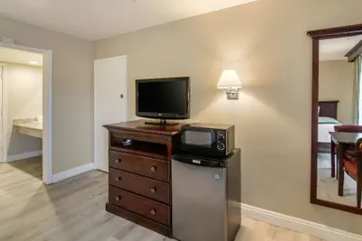 Photo 4 - Quality Inn & Suites El Cajon San Diego East