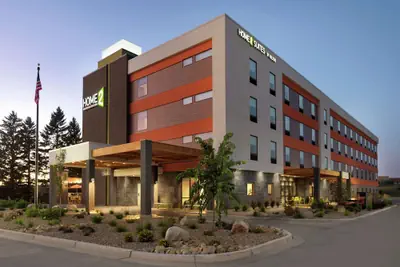 Photo 2 - Home2 Suites by Hilton Bismarck