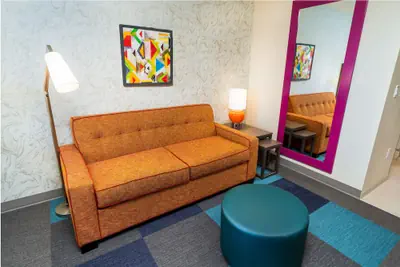 Photo 4 - Home2 Suites by Hilton Roseville Sacramento