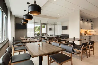 Photo 2 - Hyatt Place Virginia Beach Town Center