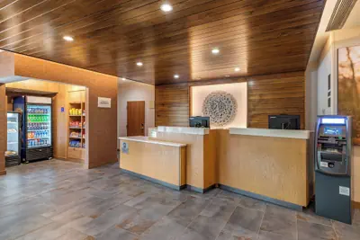 Photo 4 - Fairfield Inn & Suites by Marriott Helen