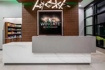 Photo 5 - Wingate by Wyndham Long Island City