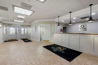 Photo 4 - Quality Inn & Suites New Hartford - Utica